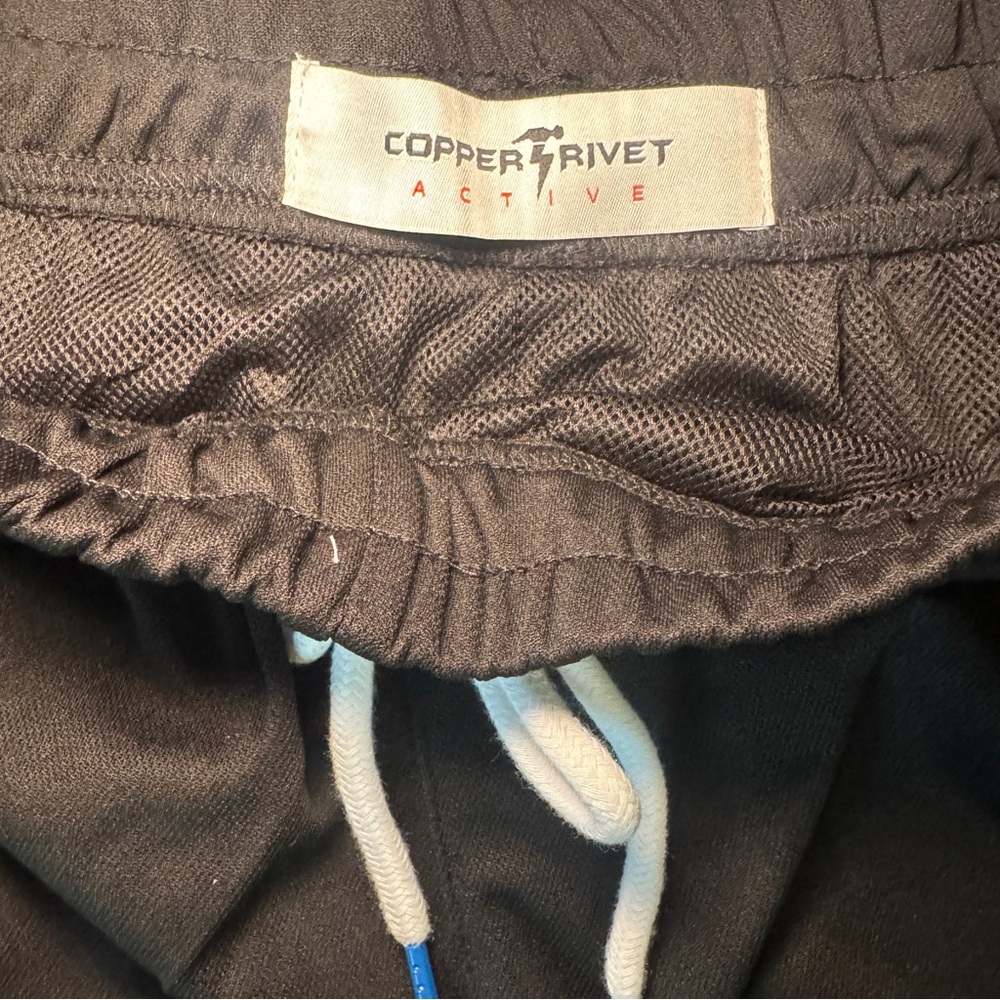 Copper Rivet Black Men's Shorts - Picture 5 of 6